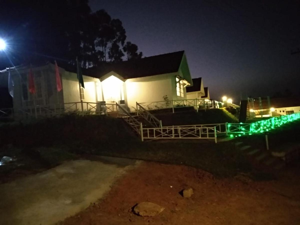 Coastal Grand Resort - Ooty Bagian luar foto